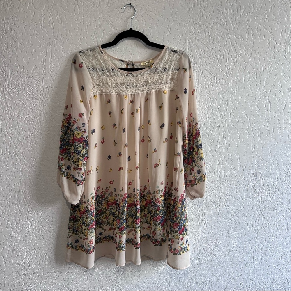 Kori Cream Floral Lace Long Sleeve Dress Size Small NWT